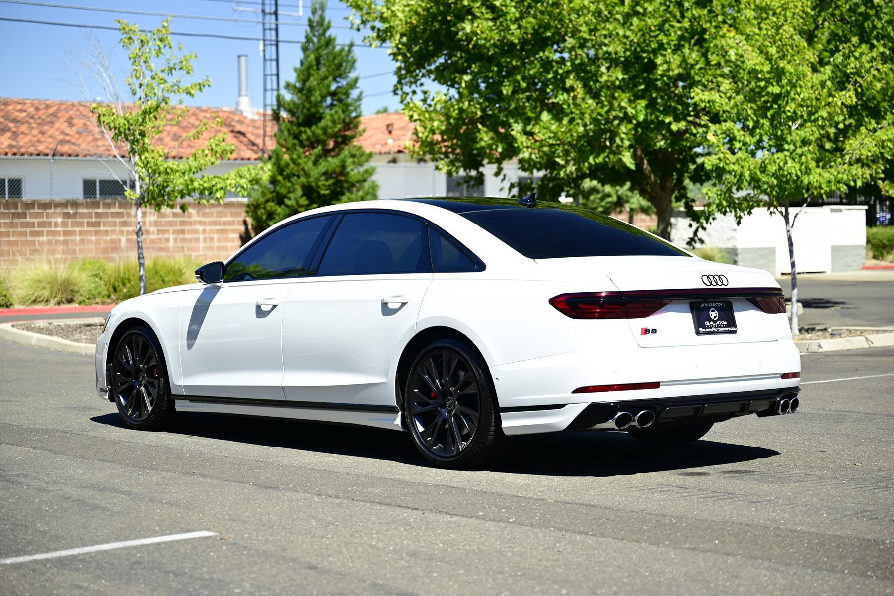 Used 2025 Audi S8 w/ Executive Package AWD/4WD image 18