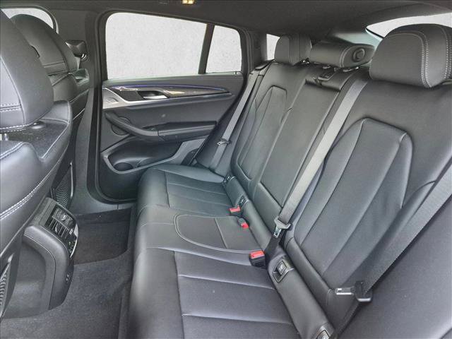 Used 2024 BMW X4 M40i AWD/4WD image 15