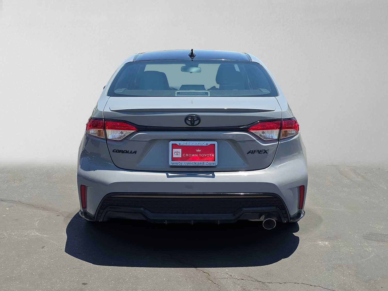Used 2022 Toyota Corolla SE FWD image 4