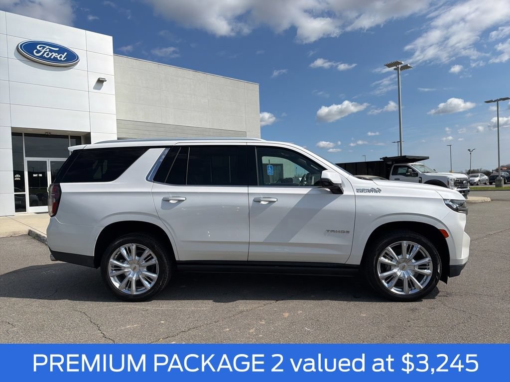 Used 2023 Chevrolet Tahoe High Country w/ Premium Package 2 AWD/4WD image 2