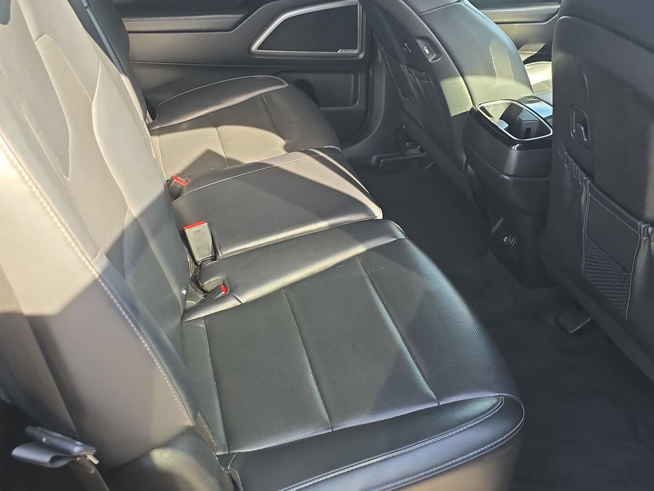 Used 2020 Kia Telluride LX FWD image 27