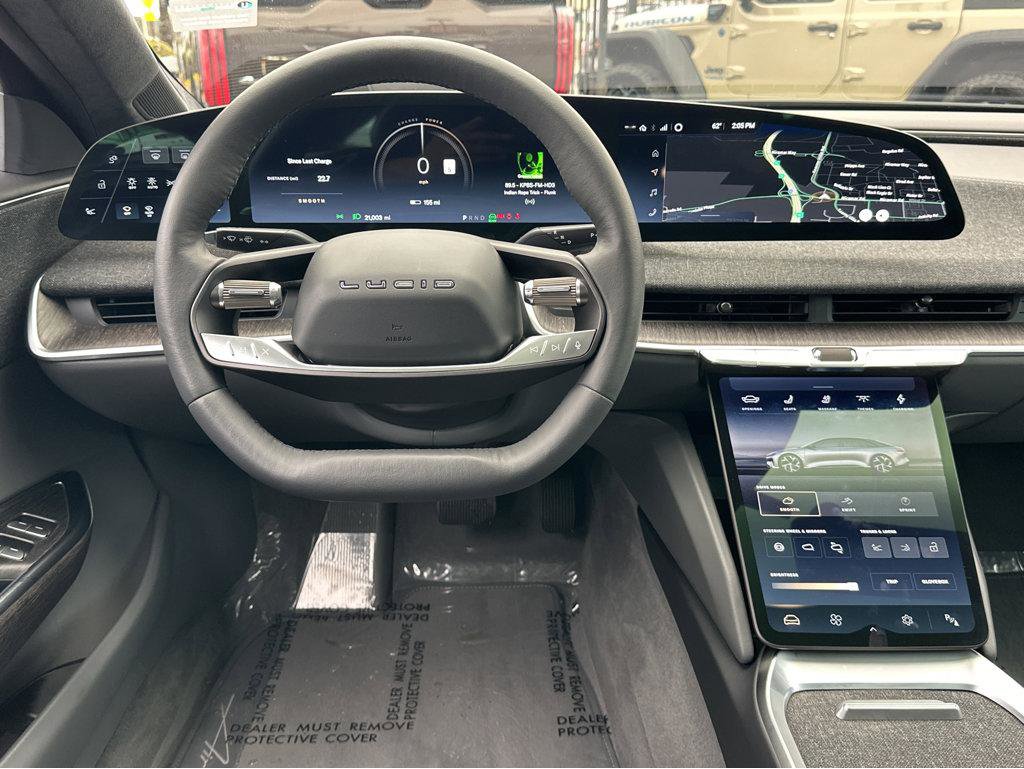 Used 2024 Lucid Air Touring image 20