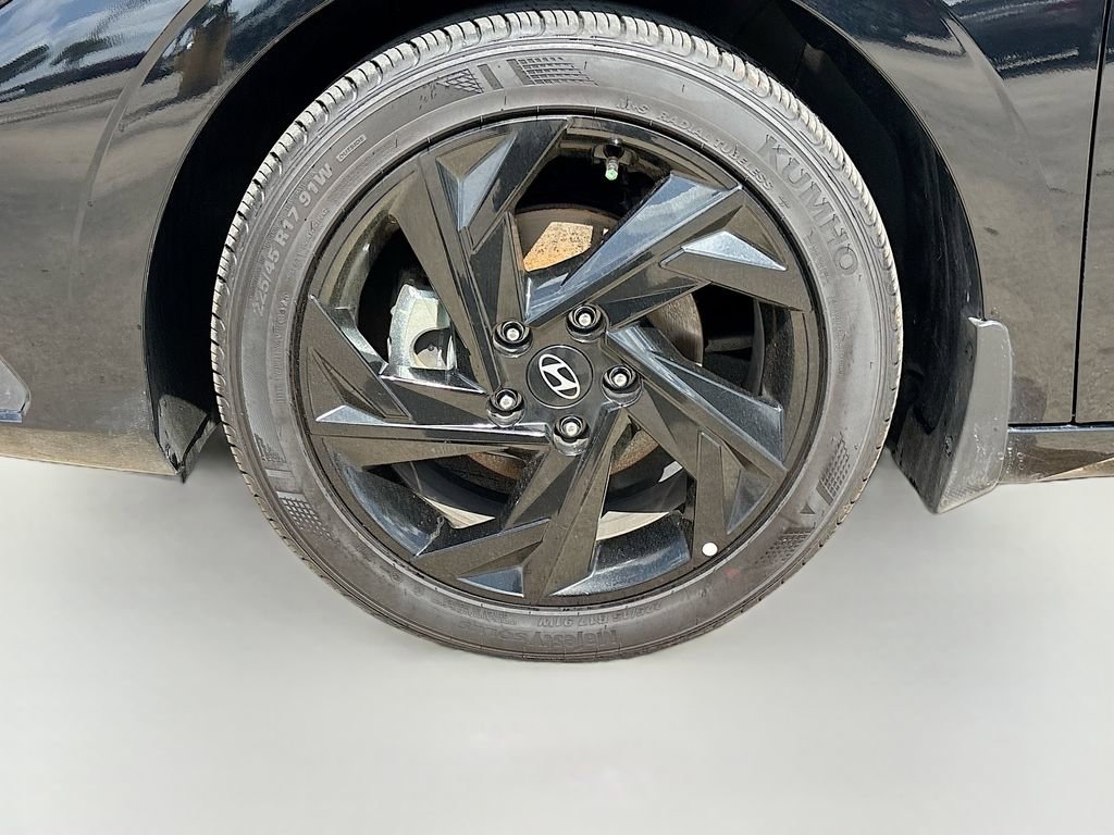 Certified 2026 Hyundai Elantra Sport image 29
