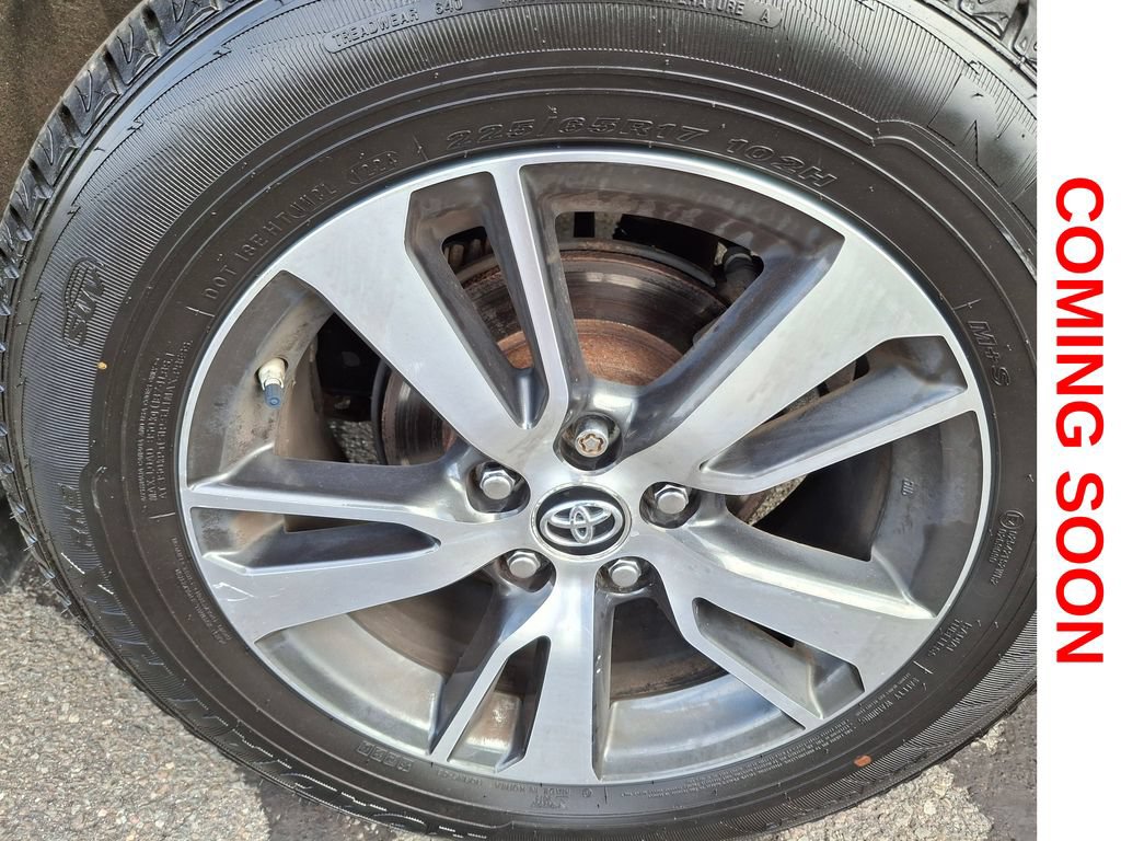 Used 2018 Toyota RAV4 XLE w/ Plus Extra Value Package AWD/4WD image 9