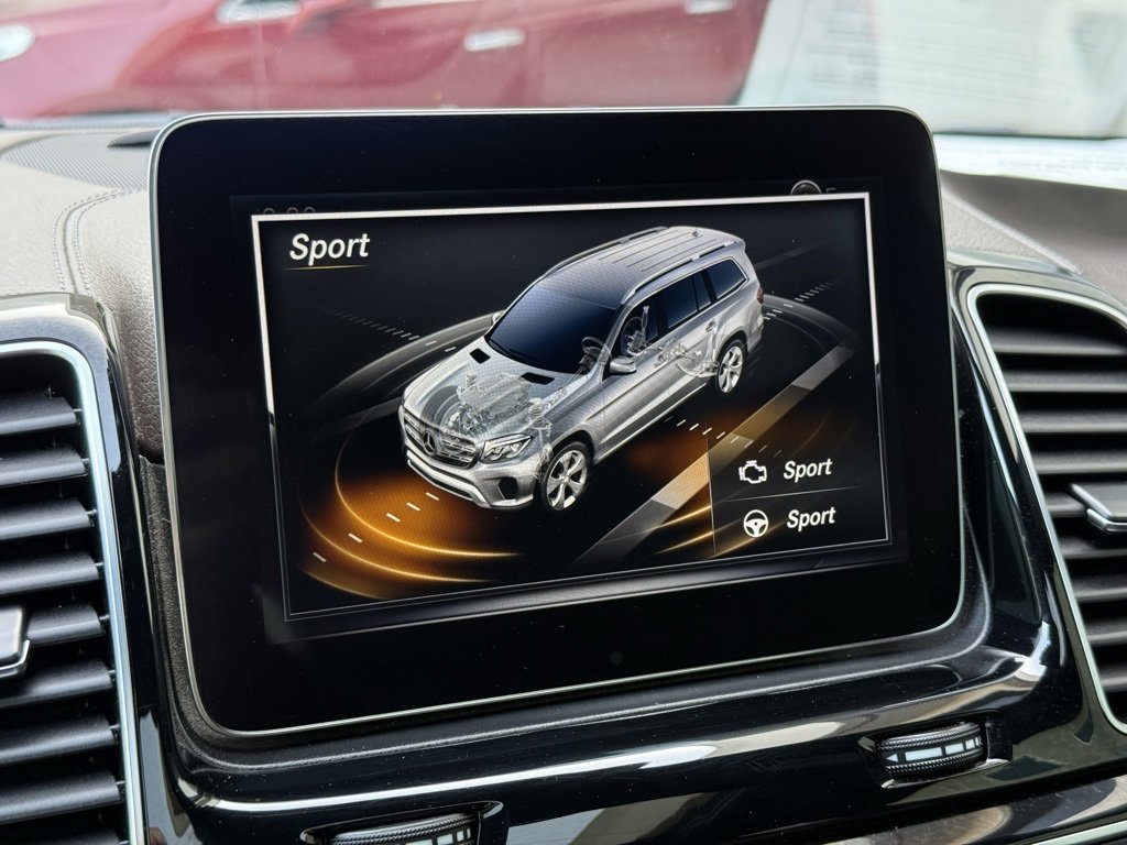 Certified 2019 Mercedes-Benz GLS 450 4MATIC image 4
