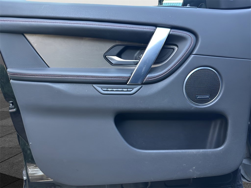 Used 2020 Land Rover Discovery Sport SE R-Dynamic image 56