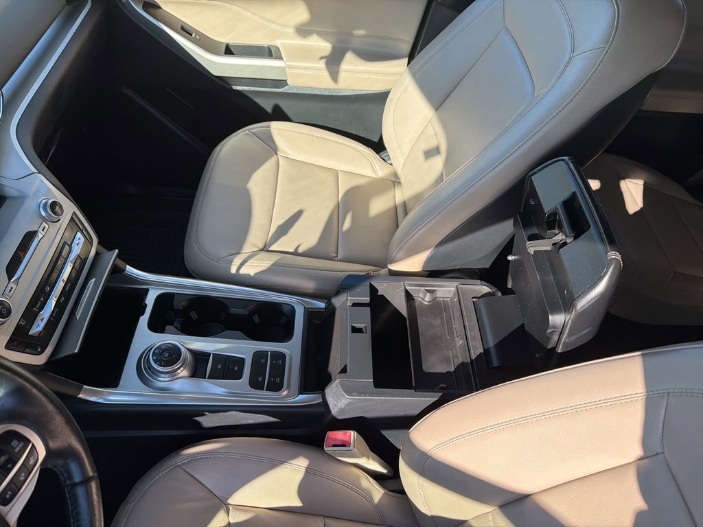 Used 2020 Ford Explorer XLT w/ Equipment Group 202A image 50