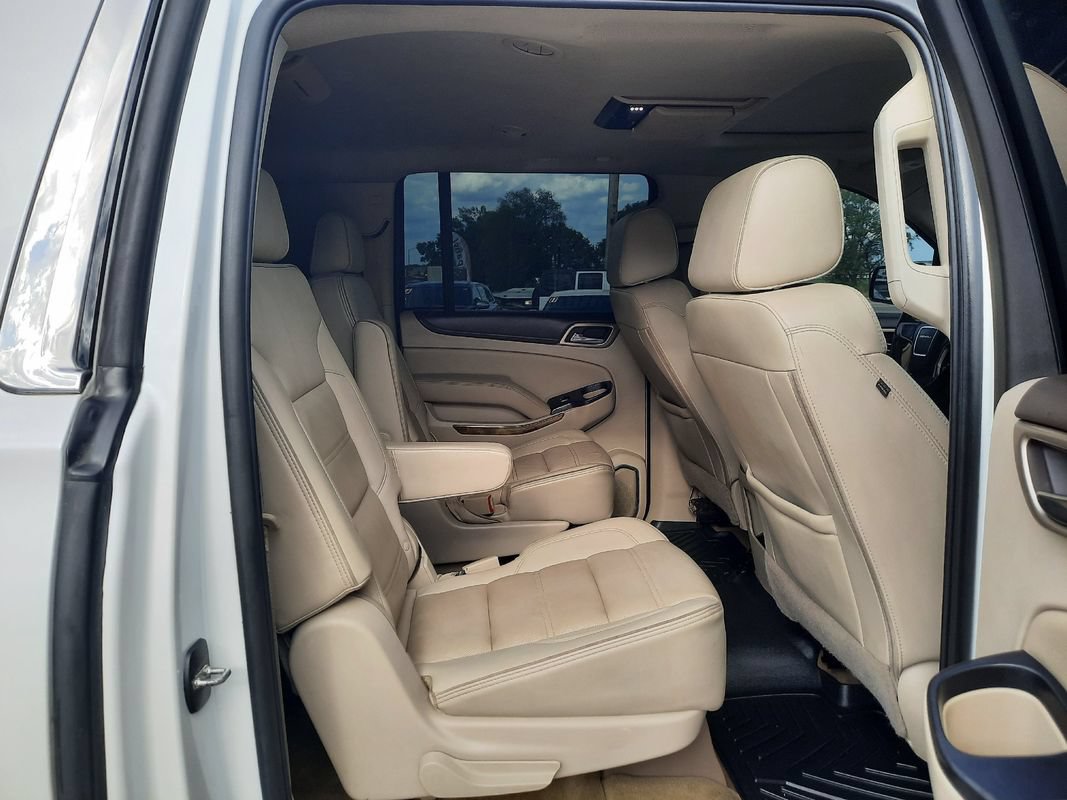 Used 2017 GMC Yukon XL Denali w/ Open Road Package AWD/4WD image 9