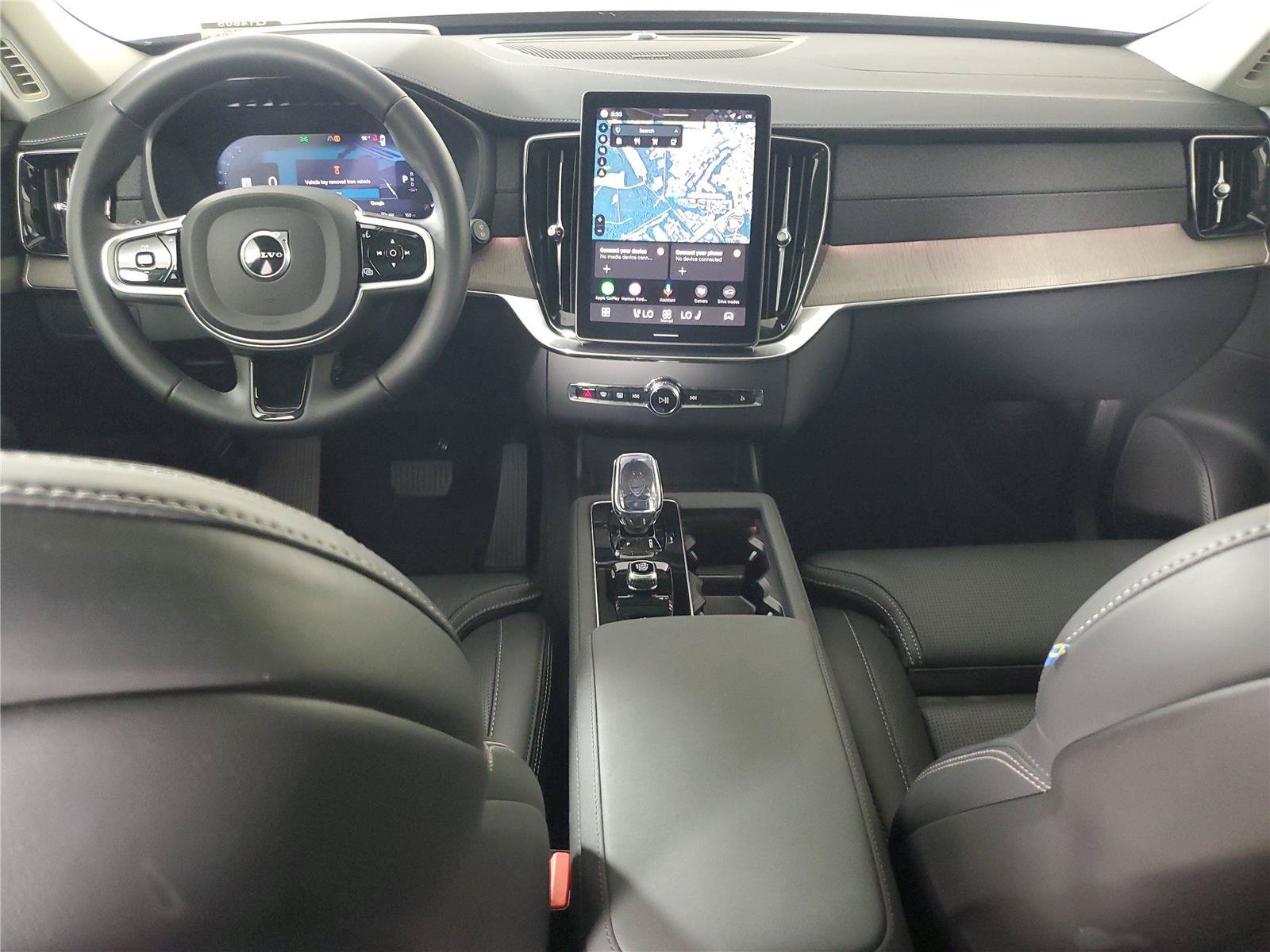 Certified 2026 Volvo XC90 B6 Ultra AWD/4WD image 12