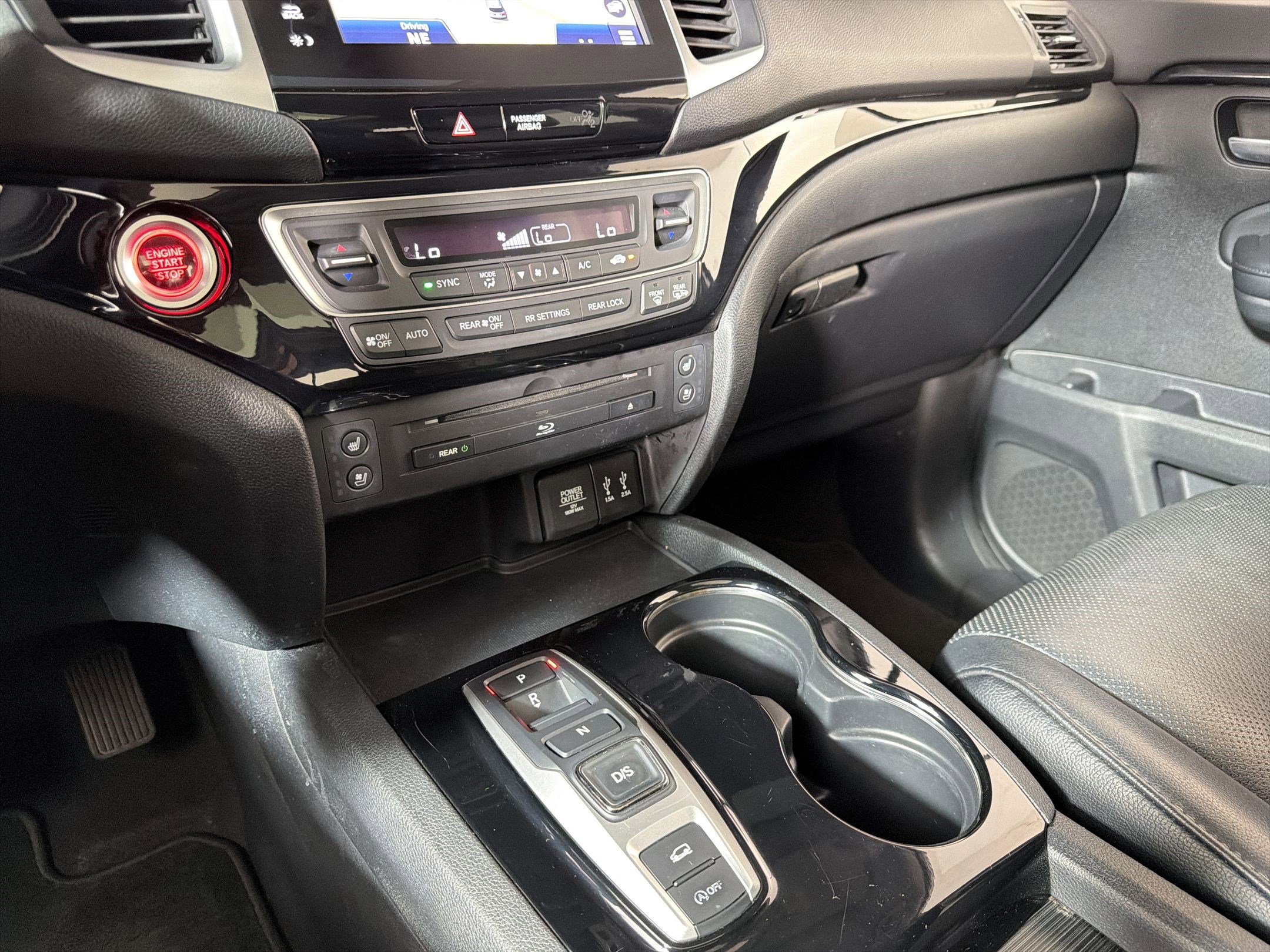 Used 2016 Honda Pilot Elite image 26