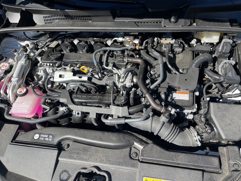 Used 2024 Toyota Prius Prime Premium image 26