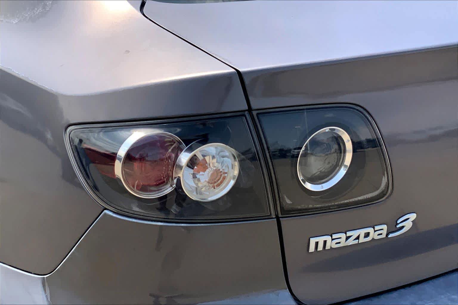 Used 2007 MAZDA MAZDA3 s Touring FWD image 26