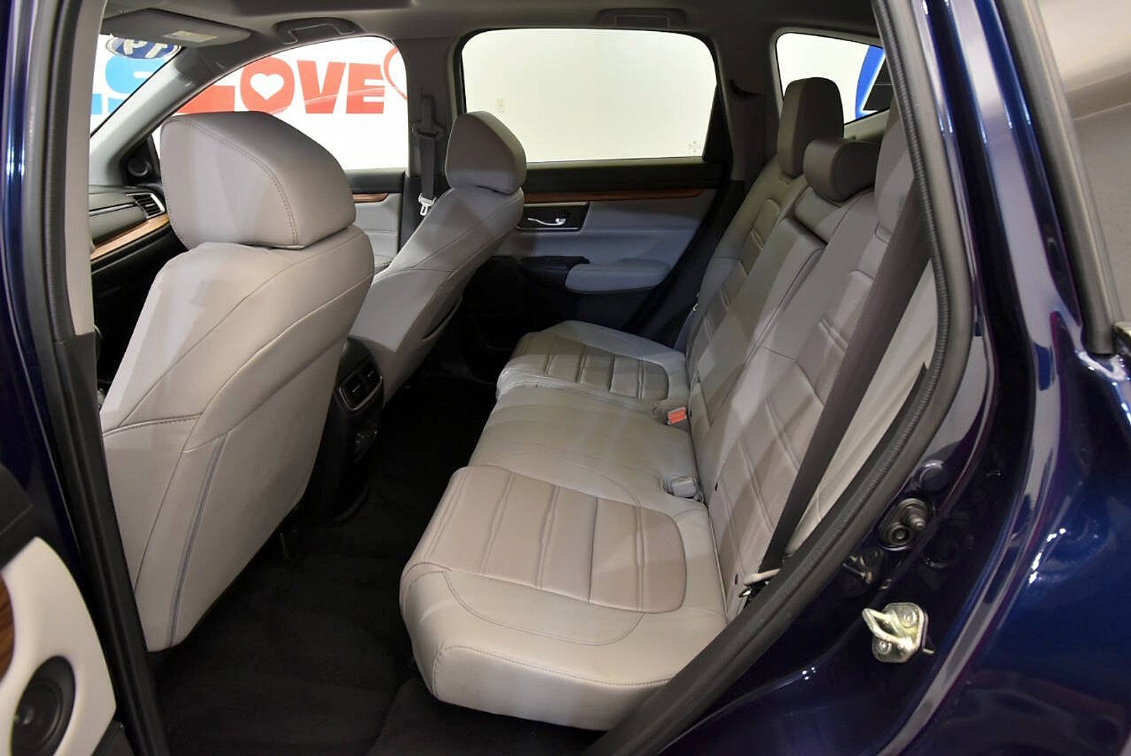 Used 2019 Honda CR-V Touring image 14
