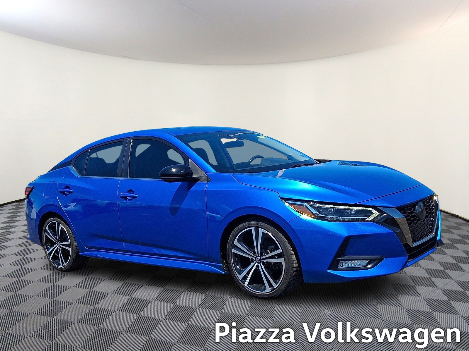 Used 2022 Nissan Sentra SR w/ SR Premium Package FWD image 1