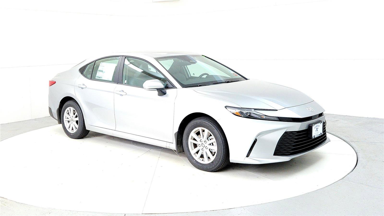 New 2026 Toyota Camry LE image 7