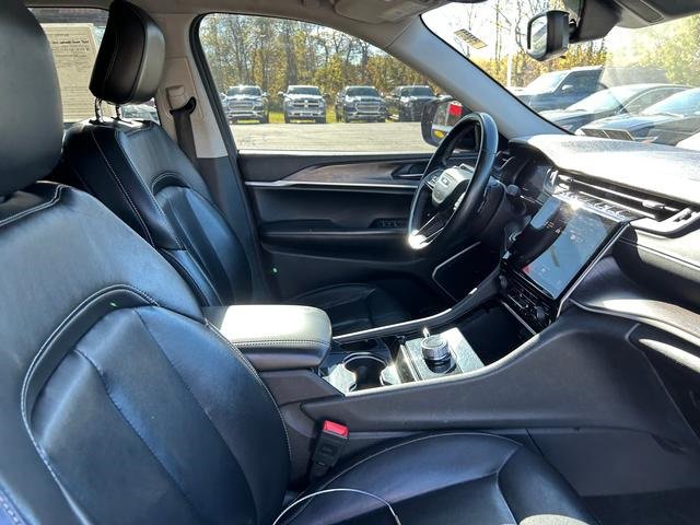 Used 2021 Jeep Grand Cherokee L Limited w/ Trailer Tow Group (B) image 31