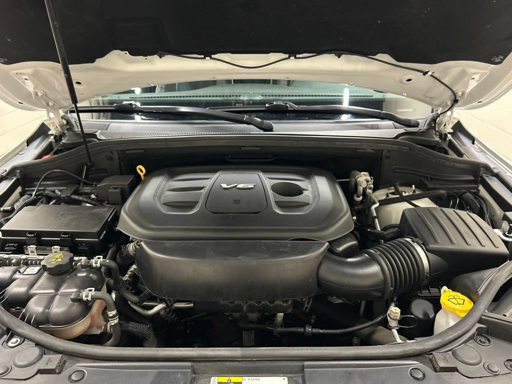 Used 2016 Jeep Grand Cherokee Overland AWD/4WD image 12