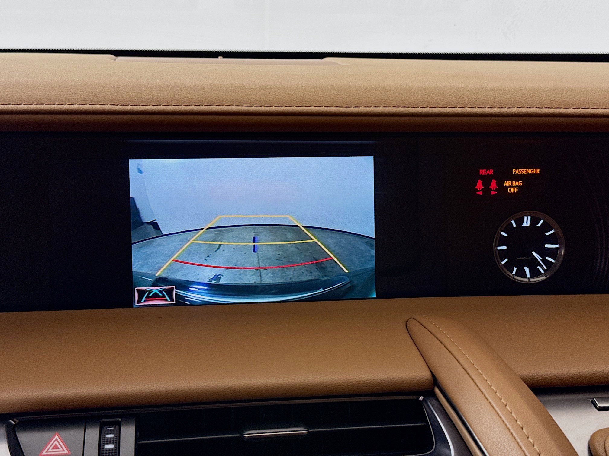 Used 2018 Lexus LC 500 Coupe w/ Performance Package image 16