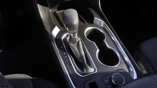 Used 2022 Chevrolet Traverse LT w/ LPO, Cargo Package image 28