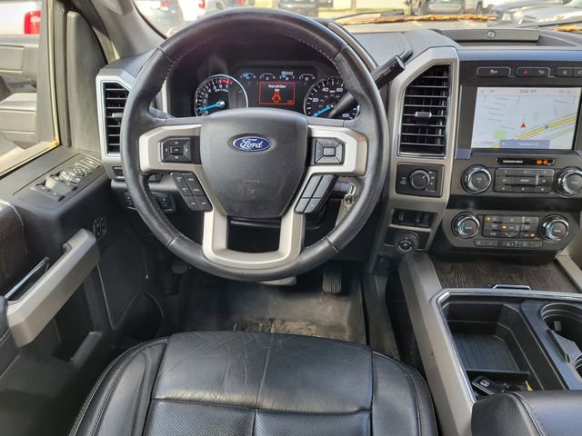 Used 2020 Ford F250 Lariat w/ Chrome Package image 28