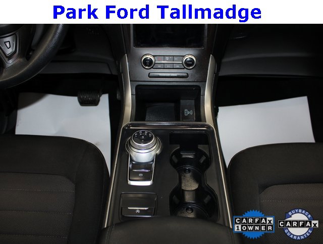 Used 2021 Ford Edge SE image 18