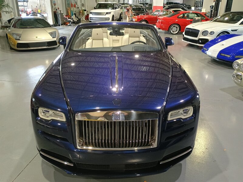 Used 2016 Rolls-Royce Dawn RWD image 11