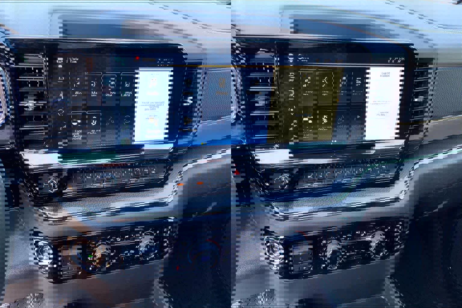 Certified 2024 Chevrolet Silverado 1500 ZR2 w/ Technology Package image 29