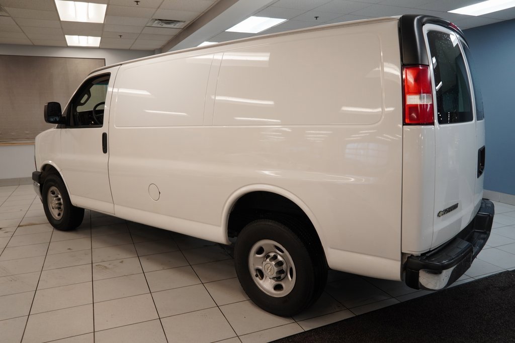 Used 2019 Chevrolet Express 2500 w/ Driver Convenience Package image 13