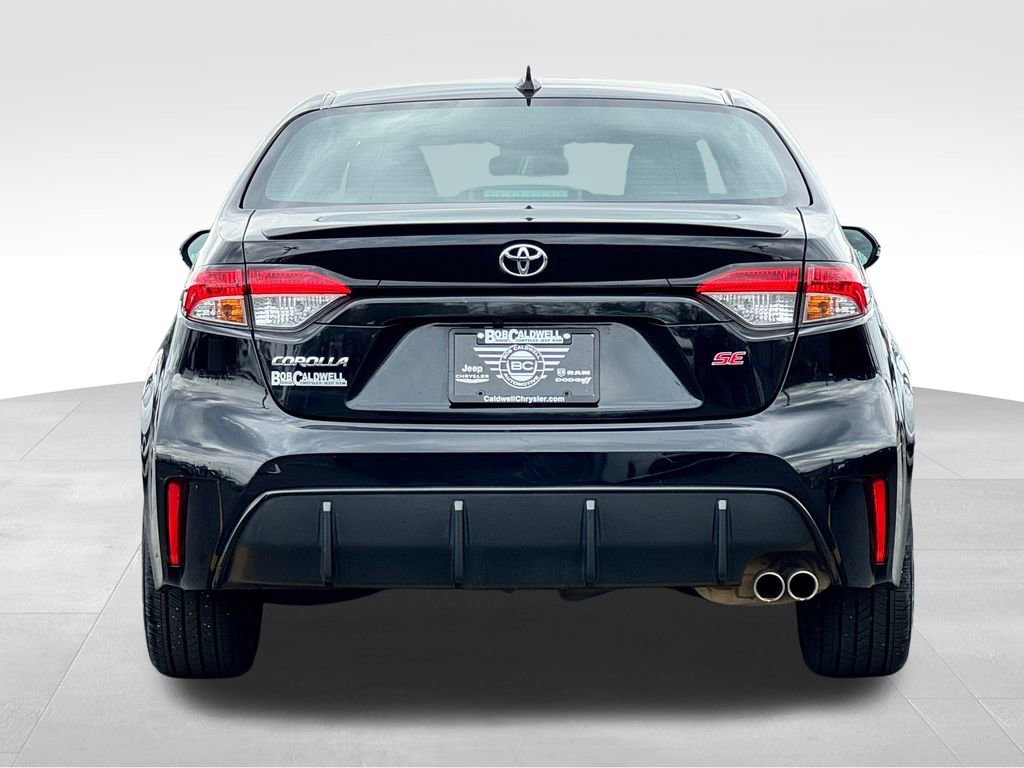 Used 2024 Toyota Corolla SE FWD image 6