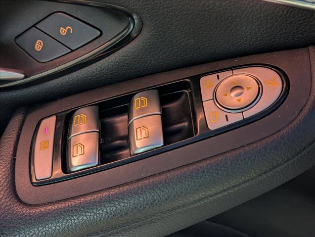 Certified 2020 Mercedes-Benz GLC 300 4MATIC image 10