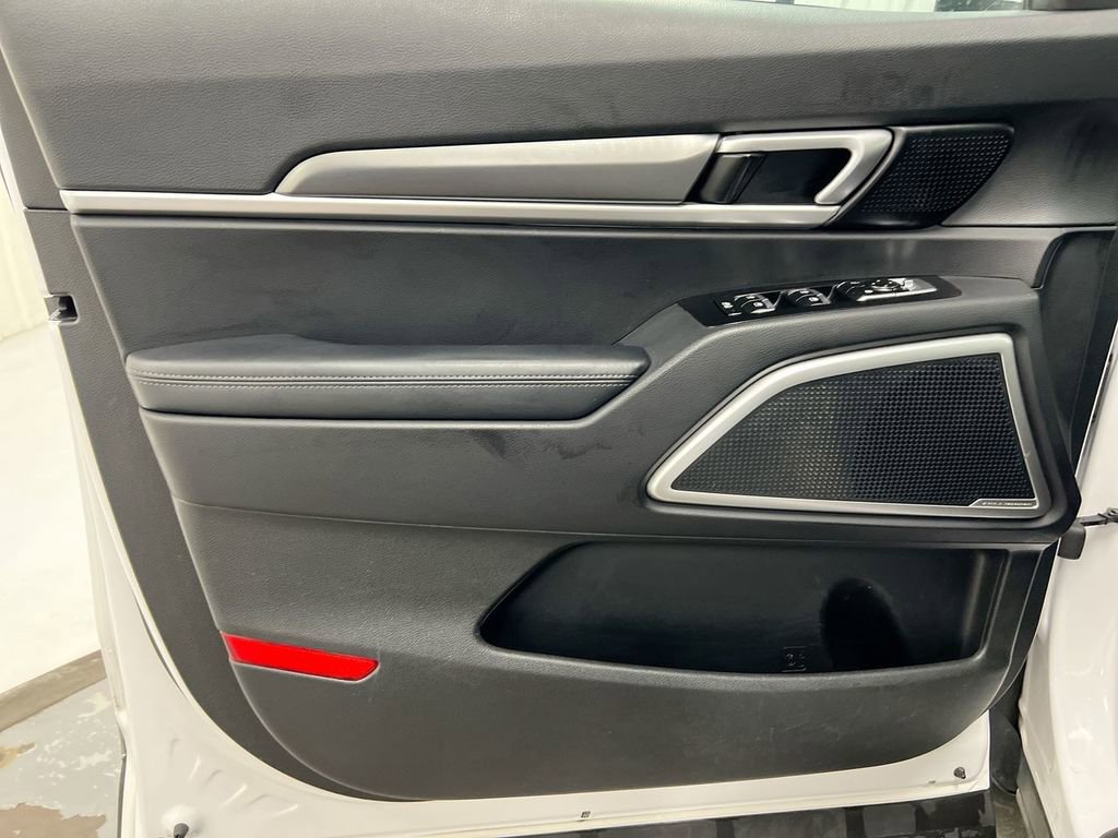 Used 2022 Kia Telluride S AWD/4WD image 21