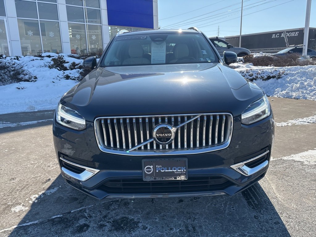Certified 2023 Volvo XC90 B5 Plus w/ Protection Package Premier image 3