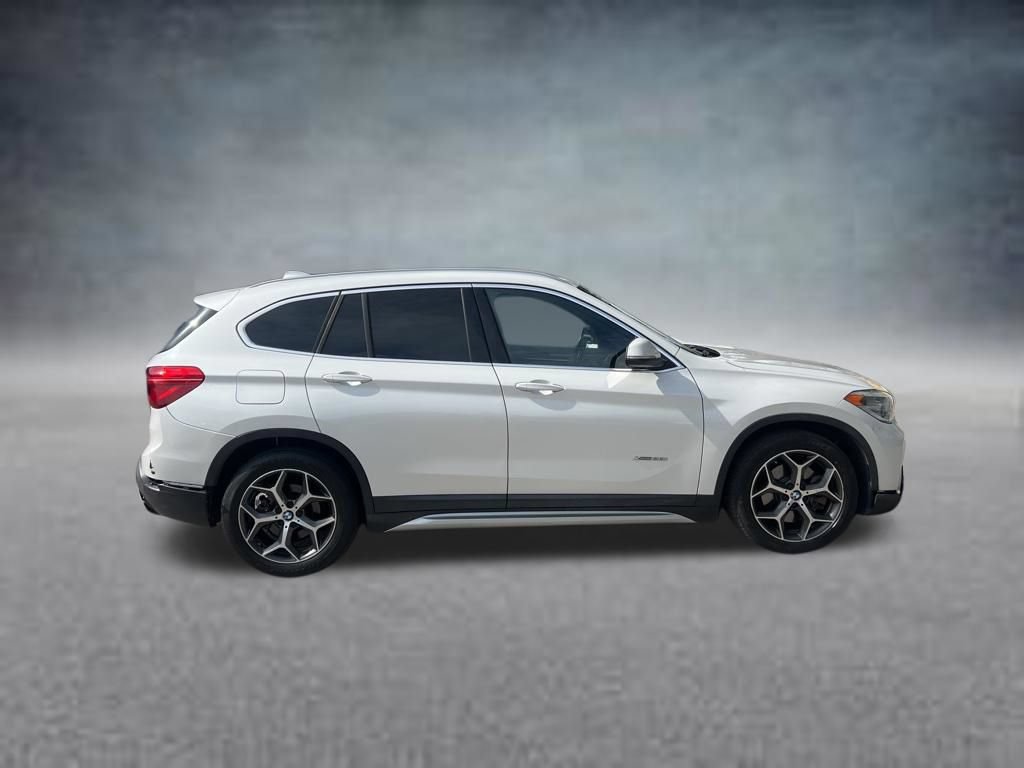Used 2016 BMW X1 xDrive28i AWD/4WD image 4
