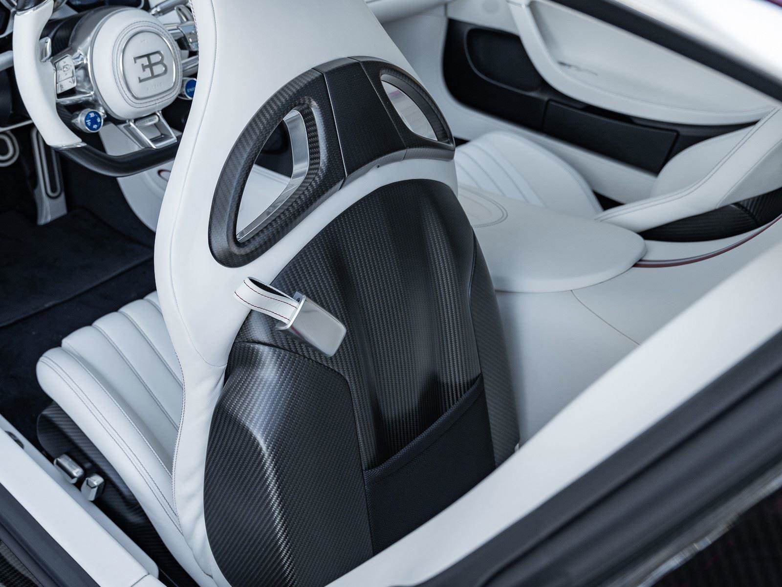 Used 2021 Bugatti Chiron image 21