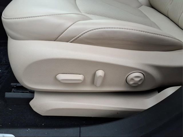 Used 2020 Buick Envision Preferred w/ LPO, Cargo Package image 14