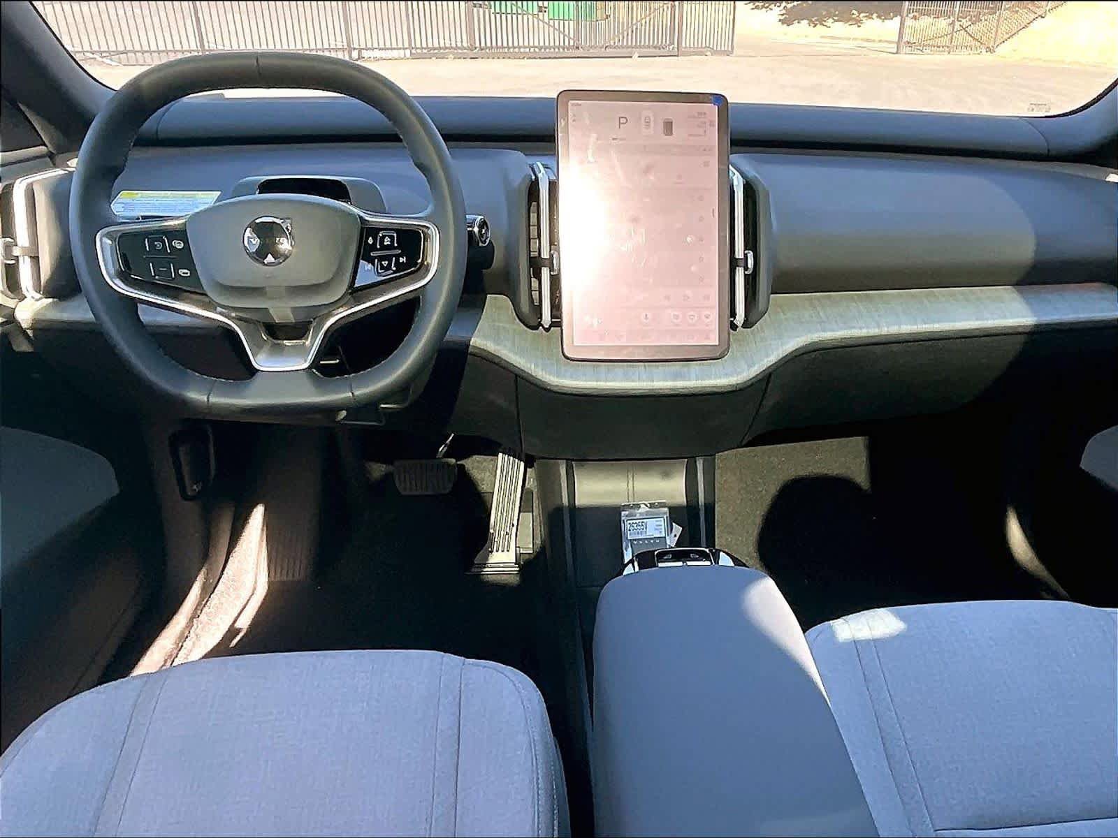 New 2026 Volvo EX30 Ultra w/ Protection Package Premier AWD/4WD image 7