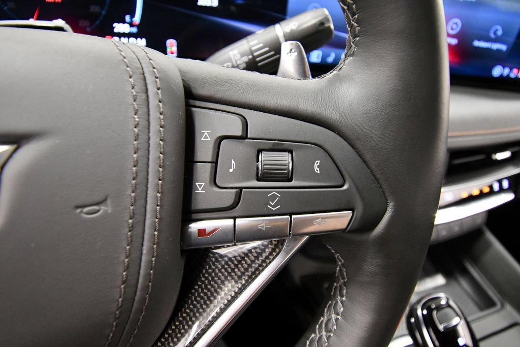 Used 2025 Cadillac CT5 V w/ Technology Package AWD/4WD image 21