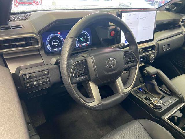 Certified 2025 Toyota 4Runner TRD Off-Road Premium w/ Tow Technology Package image 14