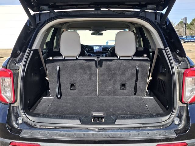 Certified 2020 Ford Explorer XLT w/ Equipment Group 202A image 28