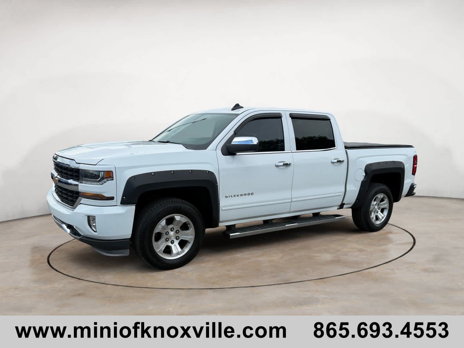 Used 2017 Chevrolet Silverado 1500 LT w/ All Star Edition AWD/4WD image 7