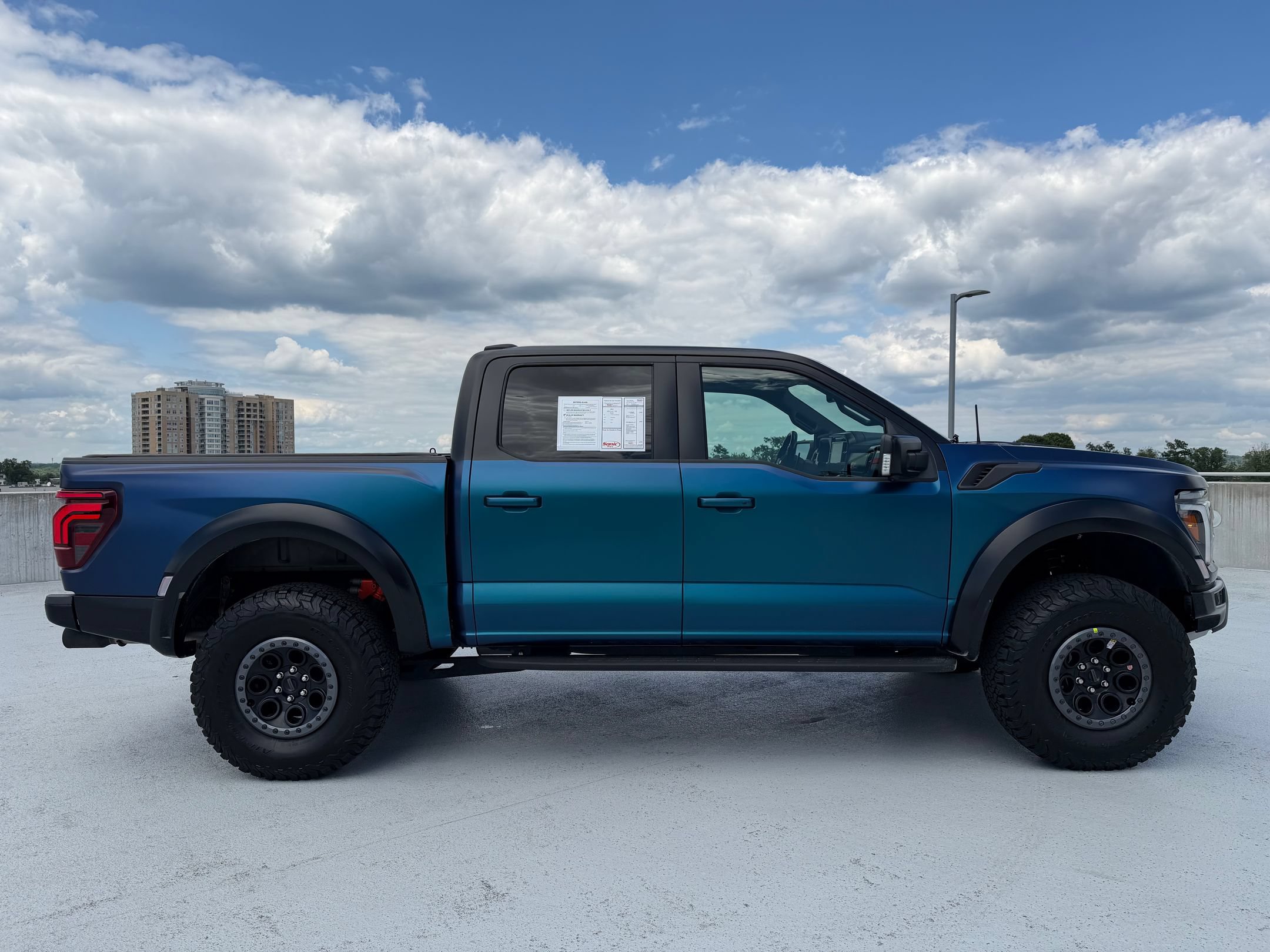 Used 2024 Ford F150 Raptor AWD/4WD image 8