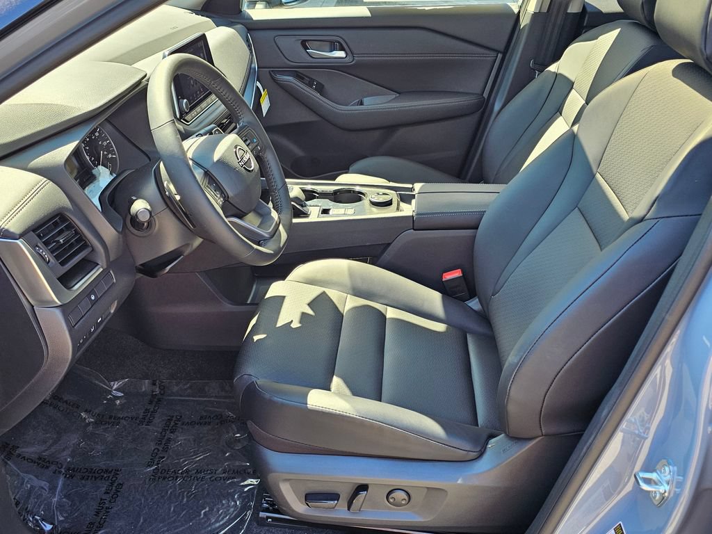 New 2026 Nissan Rogue SV AWD/4WD image 19