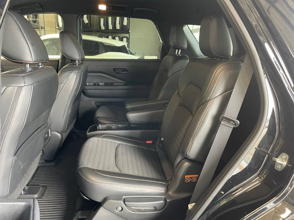 Certified 2024 Nissan Pathfinder Rock Creek AWD/4WD image 16