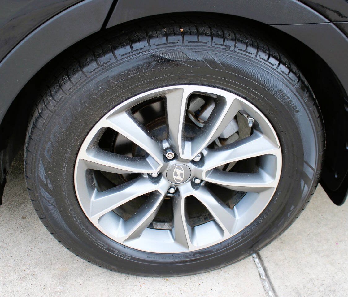 Used 2019 Hyundai Santa Fe XL SE w/ SE Premium Package 02 FWD image 13