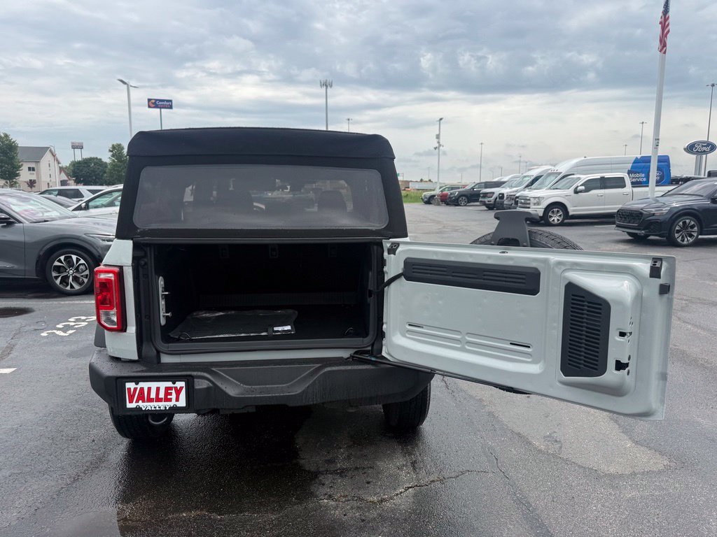New 2026 Ford Bronco 4-Door AWD/4WD image 40