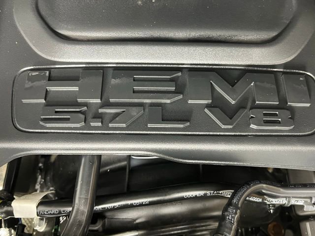 Used 2020 RAM 1500 Limited image 11