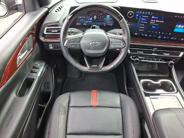 Used 2026 Chevrolet Traverse RS AWD/4WD image 3