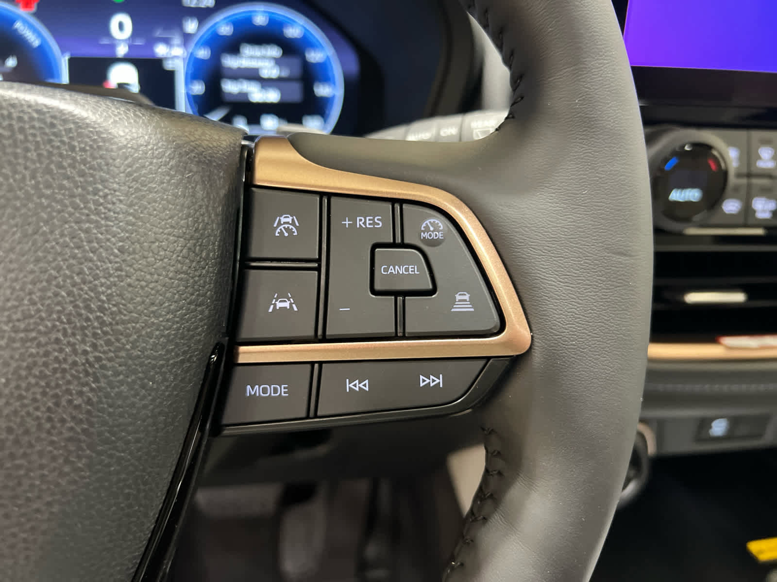New 2026 Toyota Grand Highlander AWD Hybrid image 22