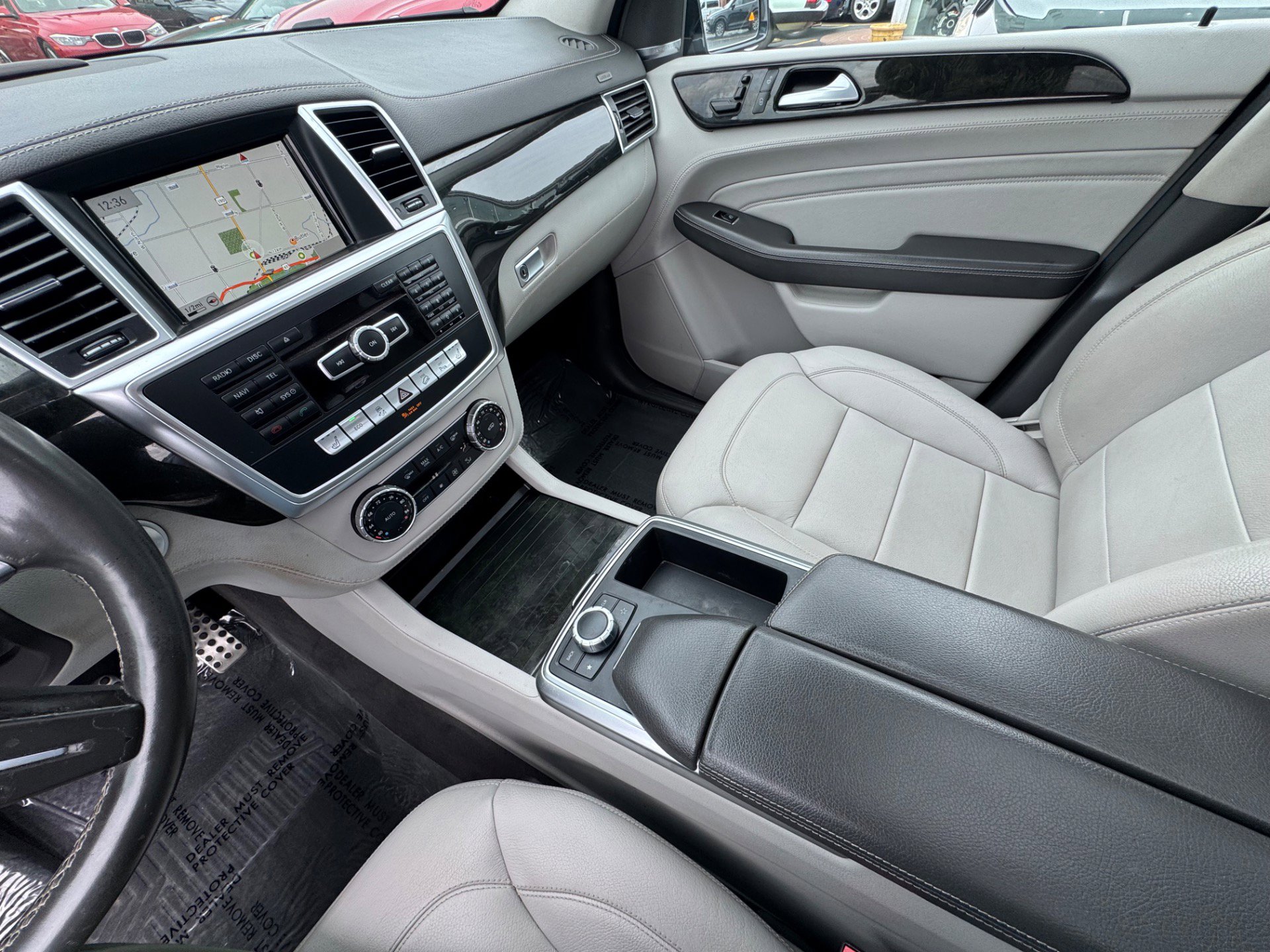 Used 2015 Mercedes-Benz ML 400 4MATIC image 23