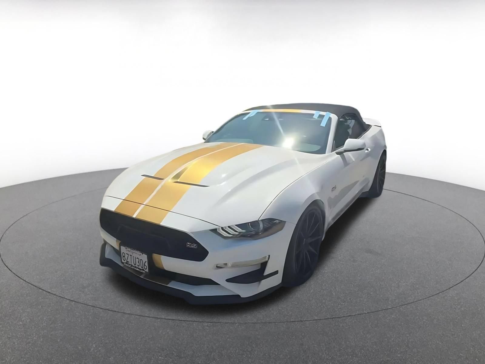 Used 2022 Ford Mustang GT Premium w/ GT Performance Package RWD image 6